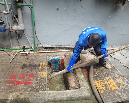 公坡镇清掏化粪池